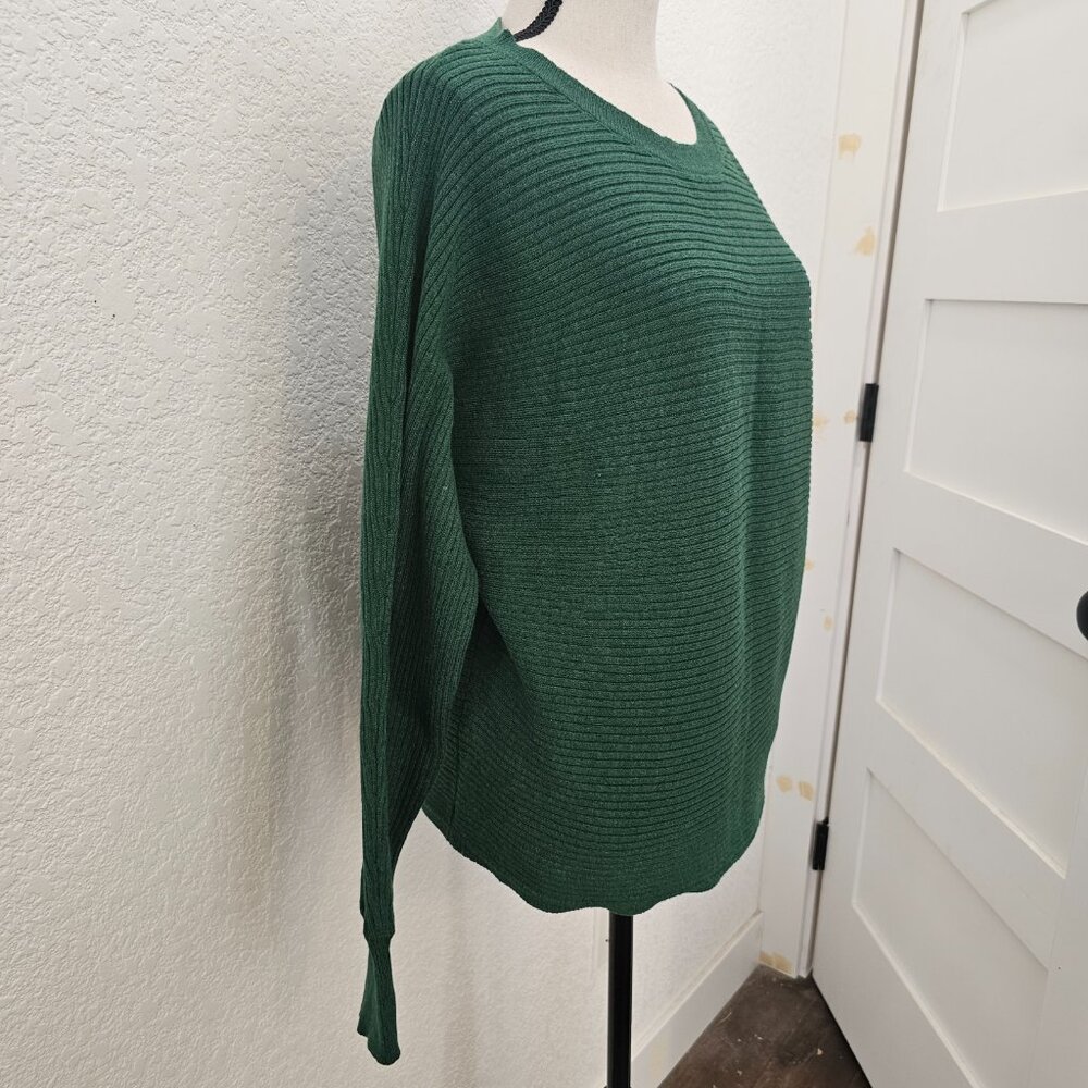 Beautiful Green Sweater from Pink Clover (Stitch Fix) - Picture 6 of 7